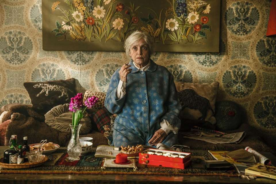 Кадр 3 из 100 вещей и ничего лишнего 100 вещей и ничего лишнего (2018) Постер 3