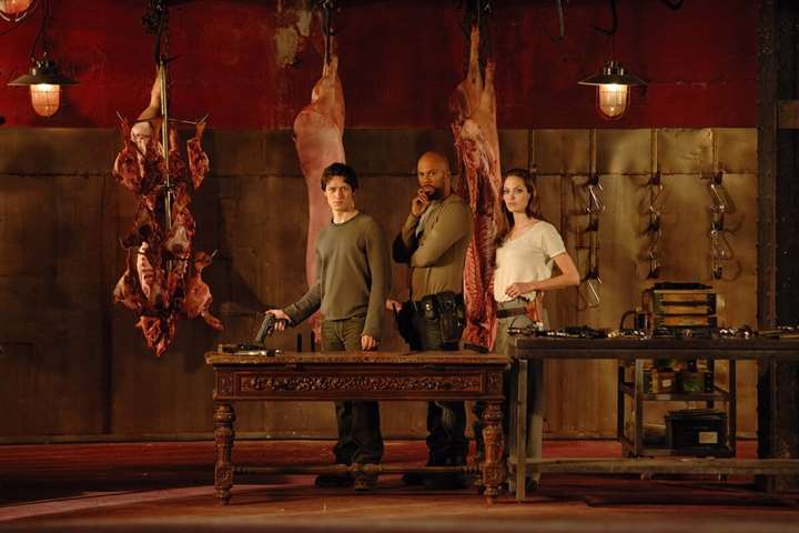 Кадр 2 из Особо опасен Особо опасен (2008) Постер 2