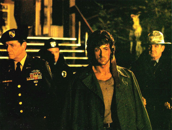 Кадр 5 из Рэмбо: Первая кровь Рэмбо: Первая кровь (1982) Постер 5