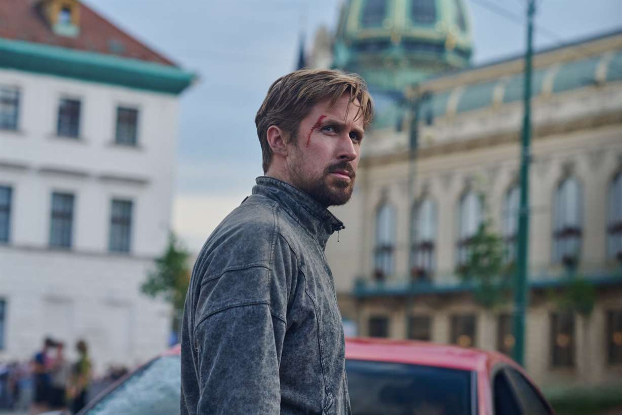 Кадр 5 из Серый человек Серый человек (2022) Постер 5