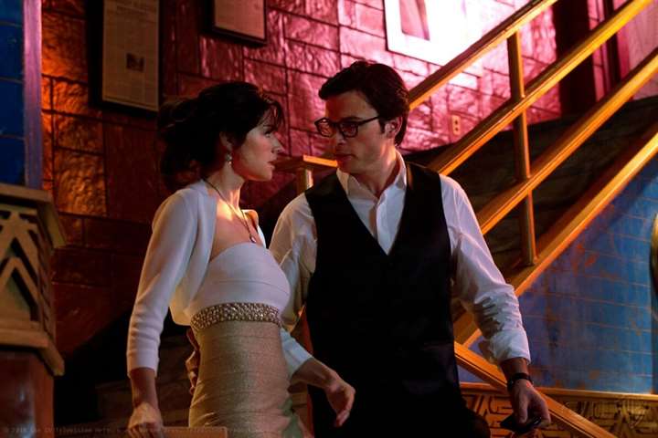 Кадр 4 из Тайны Смолвиля Тайны Смолвиля (2001) Постер 4