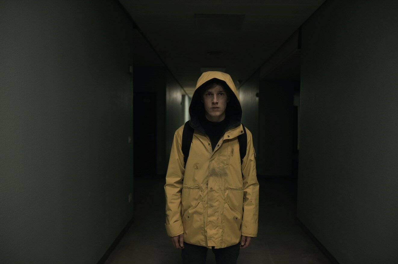Кадр 3 из Тьма Тьма (2017) Постер 3