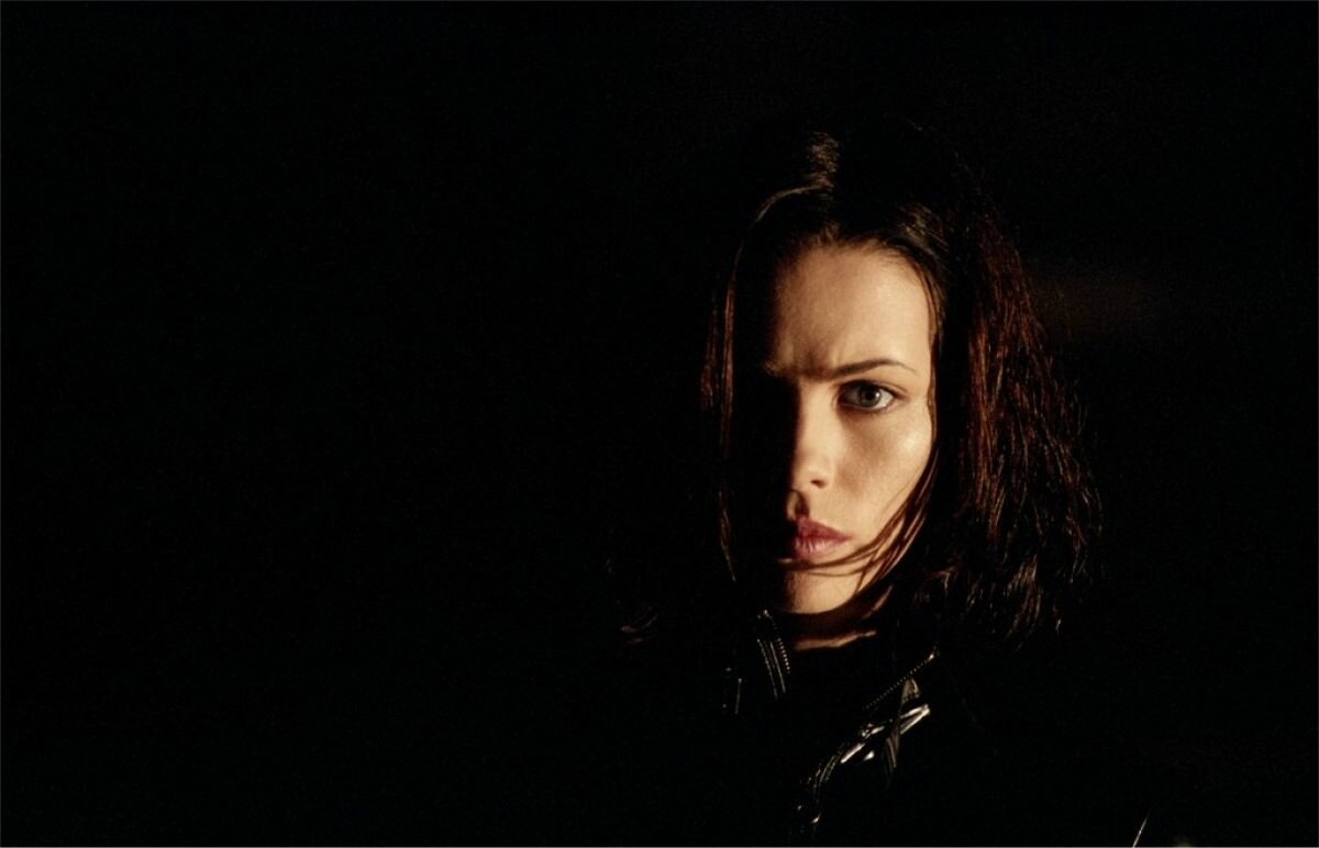 Кадр 1 из Другой мир Другой мир (2003) Постер 1