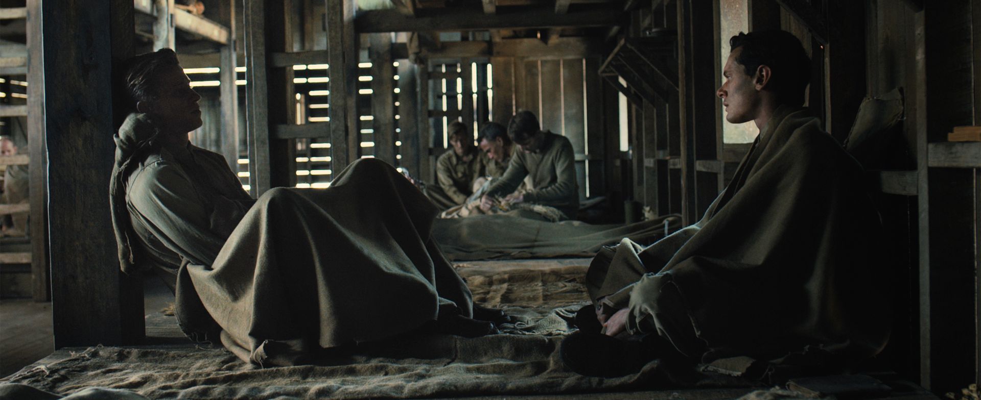 Кадр 3 из Несломленный Несломленный (2014) Постер 3