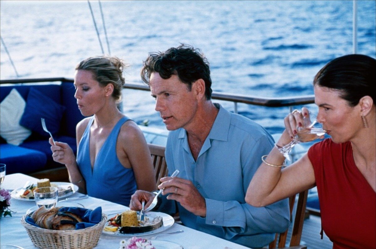 Кадр 2 из Унесенные Унесенные (2002) Постер 2