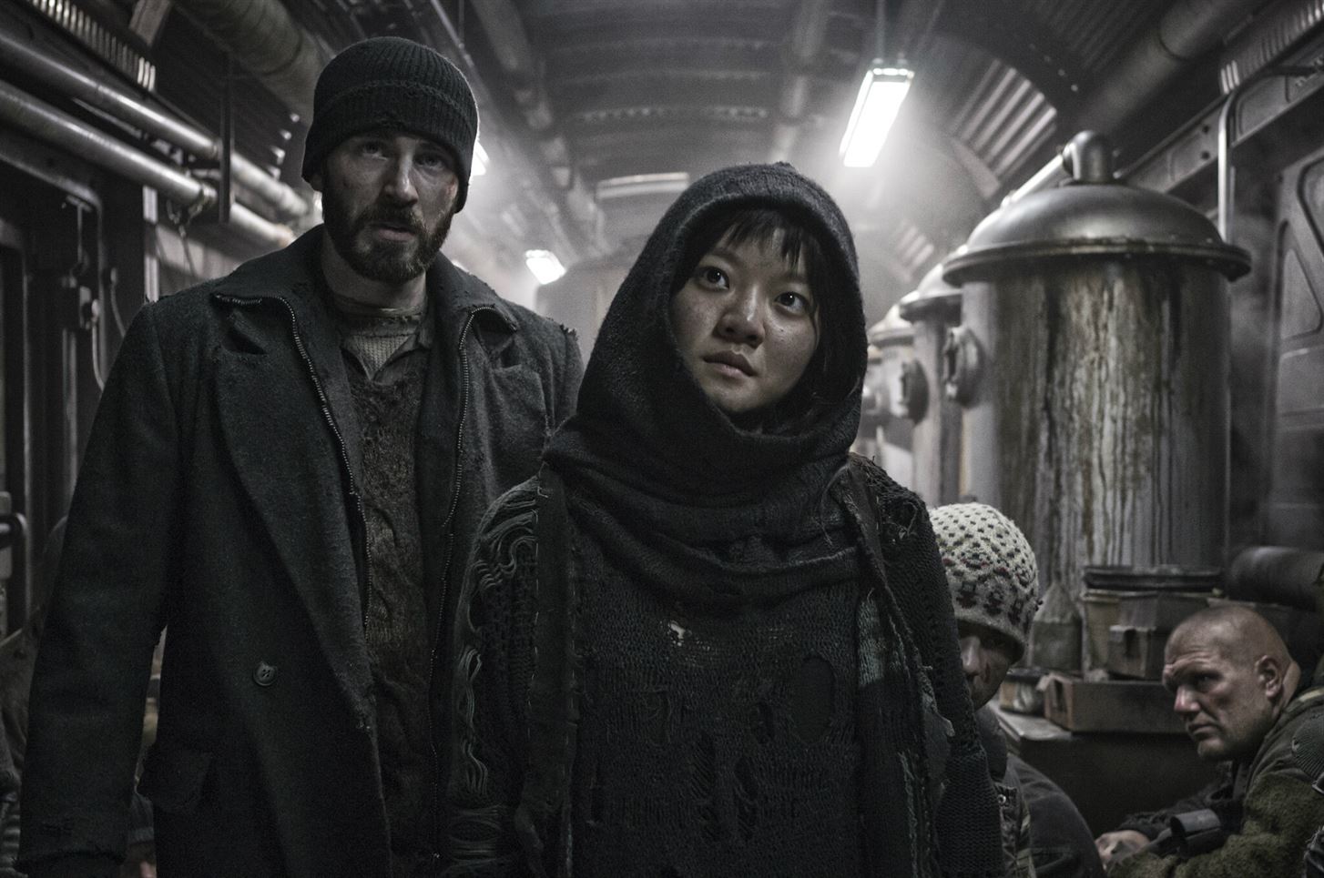 Кадр 3 из Сквозь снег Сквозь снег (2013) Постер 3