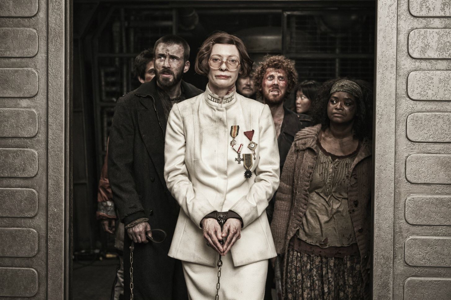 Кадр 4 из Сквозь снег Сквозь снег (2013) Постер 4