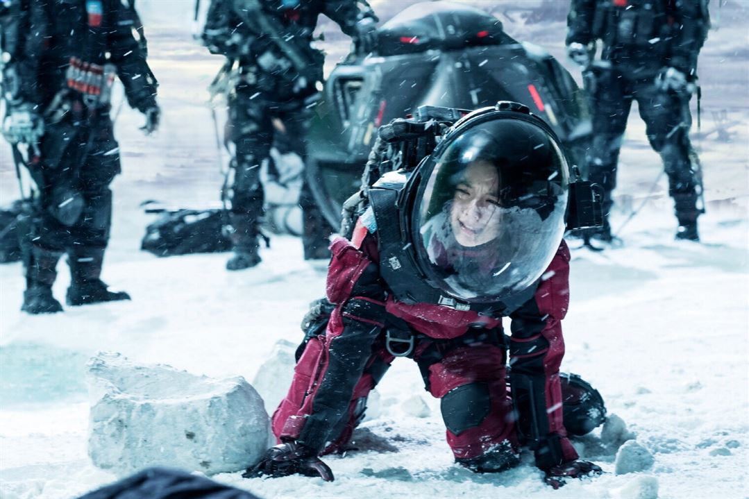 Кадр 3 из Блуждающая Земля Блуждающая Земля (2019) Постер 3