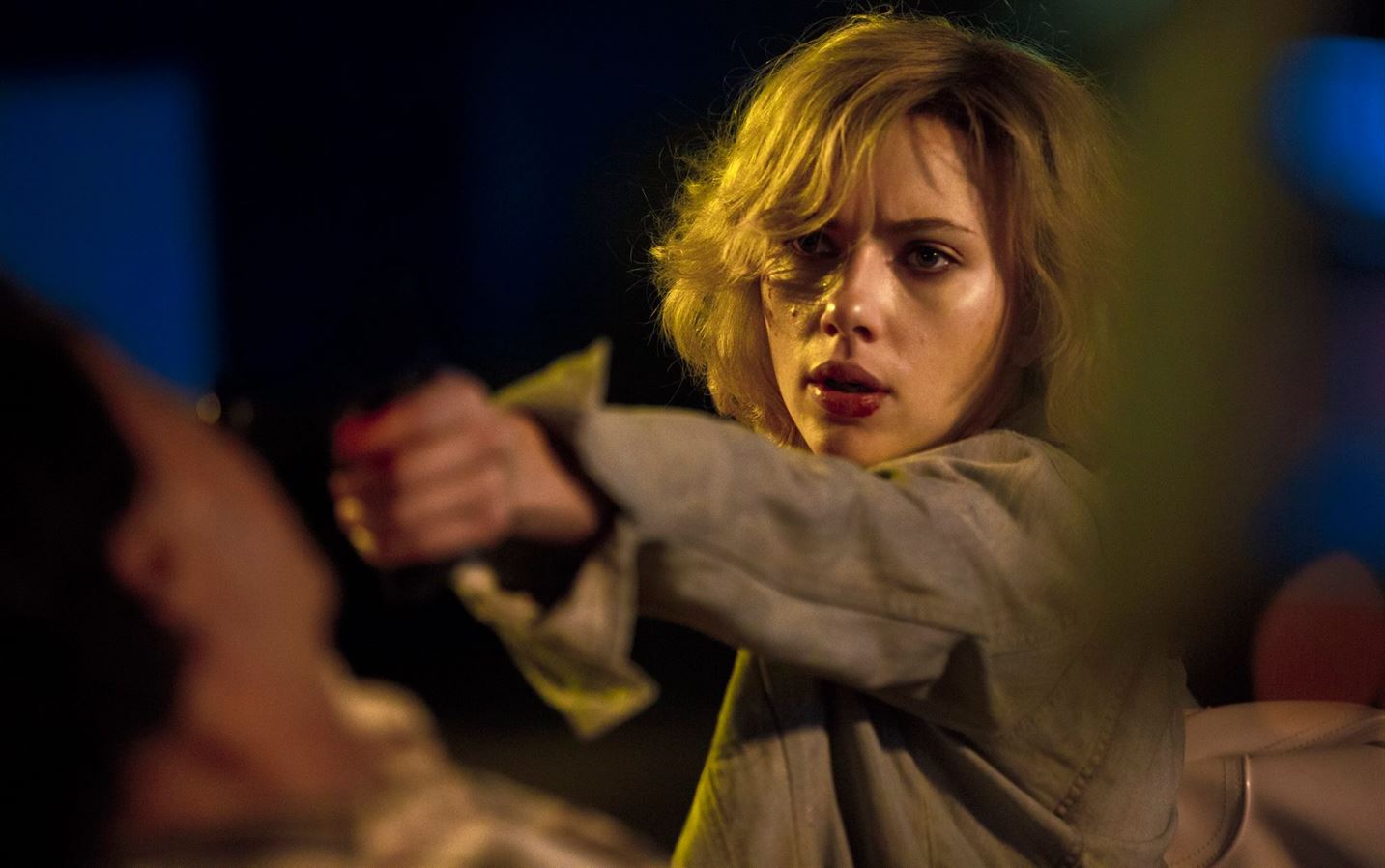 Кадр 4 из Люси Люси (2014) Постер 4