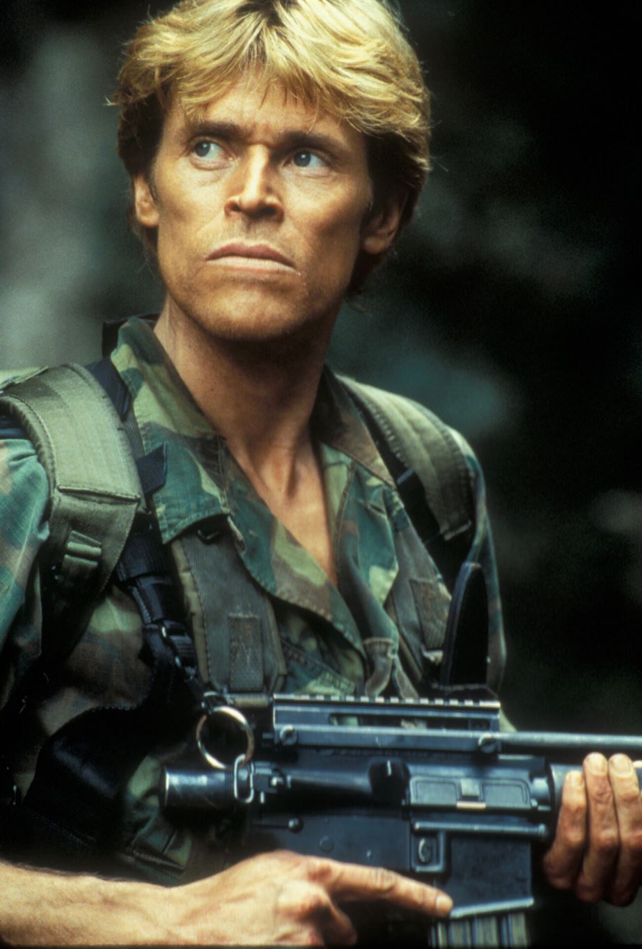 Кадр 6 из Прямая и явная угроза Прямая и явная угроза (1994) Постер 6