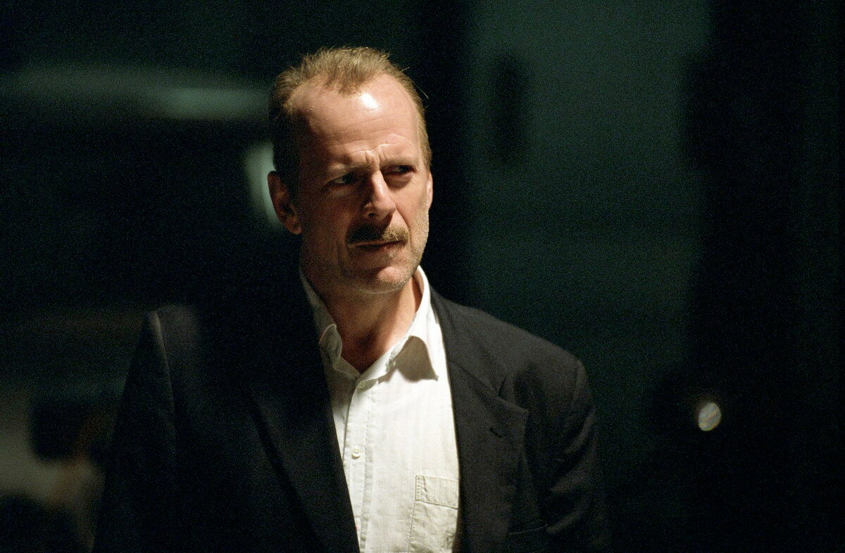 Кадр 6 из 16 кварталов 16 кварталов (2006) Постер 6