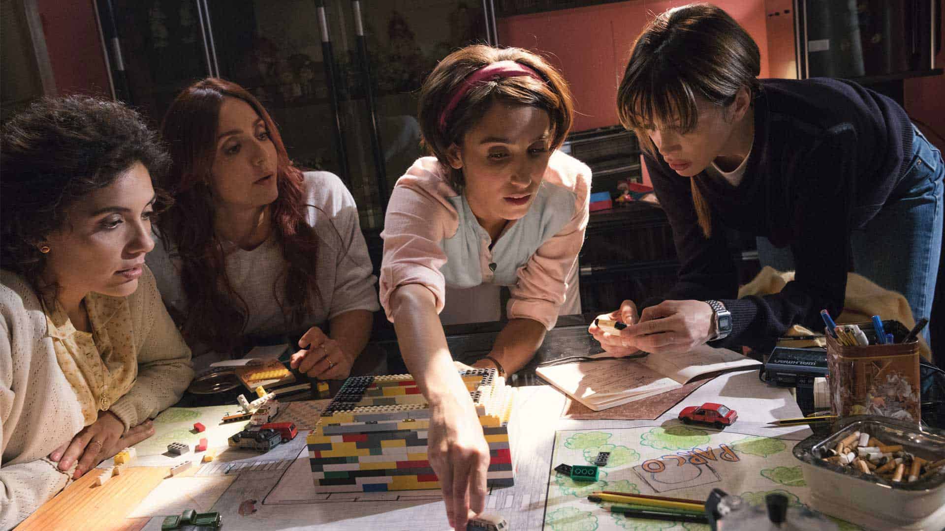 Кадр 1 из Хорошие девчонки Хорошие девчонки (2019) Постер 1
