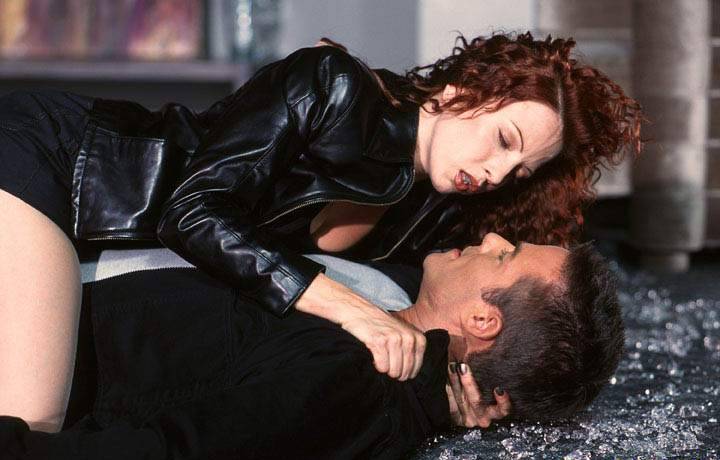 Кадр 6 из Первая волна Первая волна (1998) Постер 6