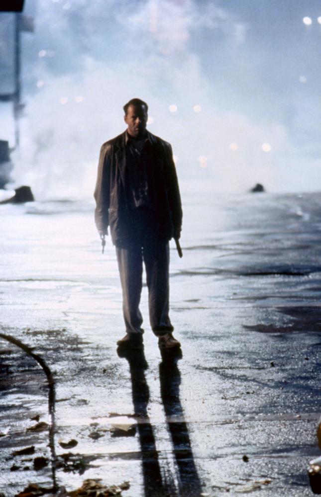 Кадр 6 из Последний бойскаут Последний бойскаут (1991) Постер 6