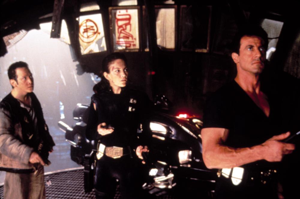 Кадр 3 из Судья Дредд Судья Дредд (1995) Постер 3