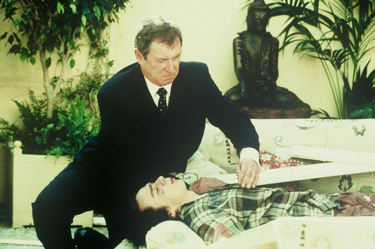 Кадр 6 из Чисто английские убийства Чисто английские убийства (1997) Постер 6