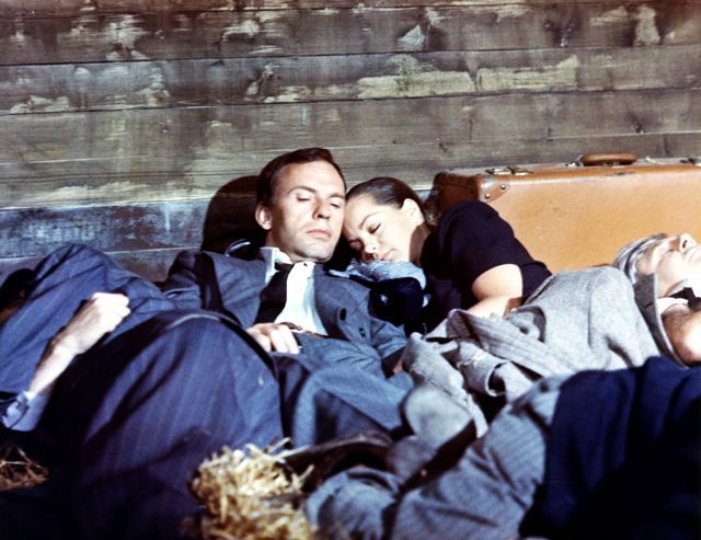 Кадр 1 из Поезд Поезд (1973) Постер 1