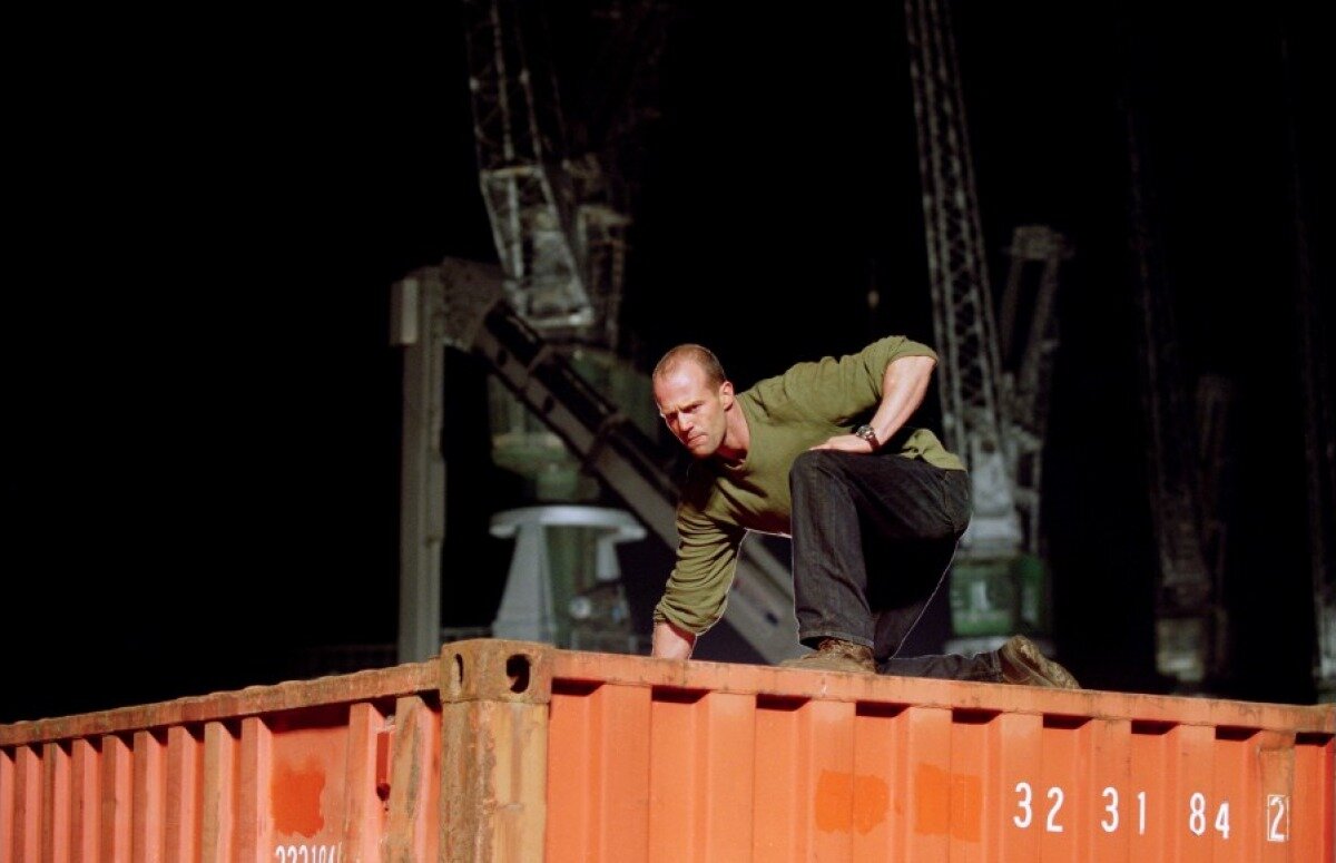 Кадр 3 из Перевозчик Перевозчик (2002) Постер 3