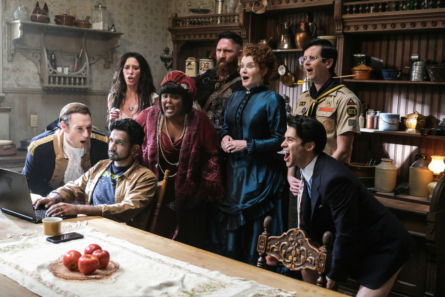 Кадр 3 из Призраки Призраки (2021) Постер 3