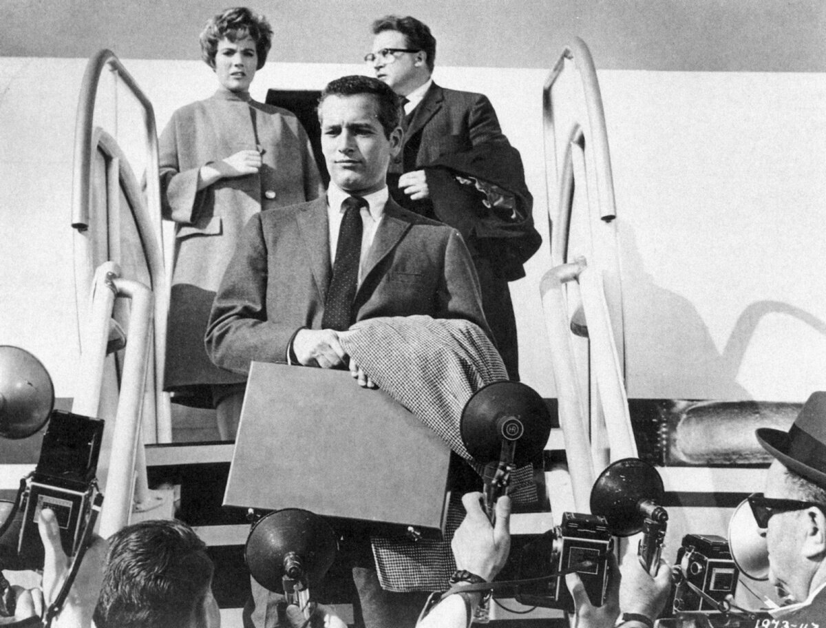 Кадр 2 из Разорванный занавес Разорванный занавес (1966) Постер 2