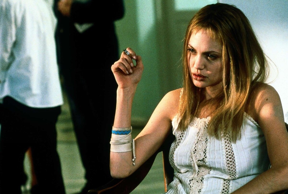 Кадр 6 из Прерванная жизнь Прерванная жизнь (1999) Постер 6