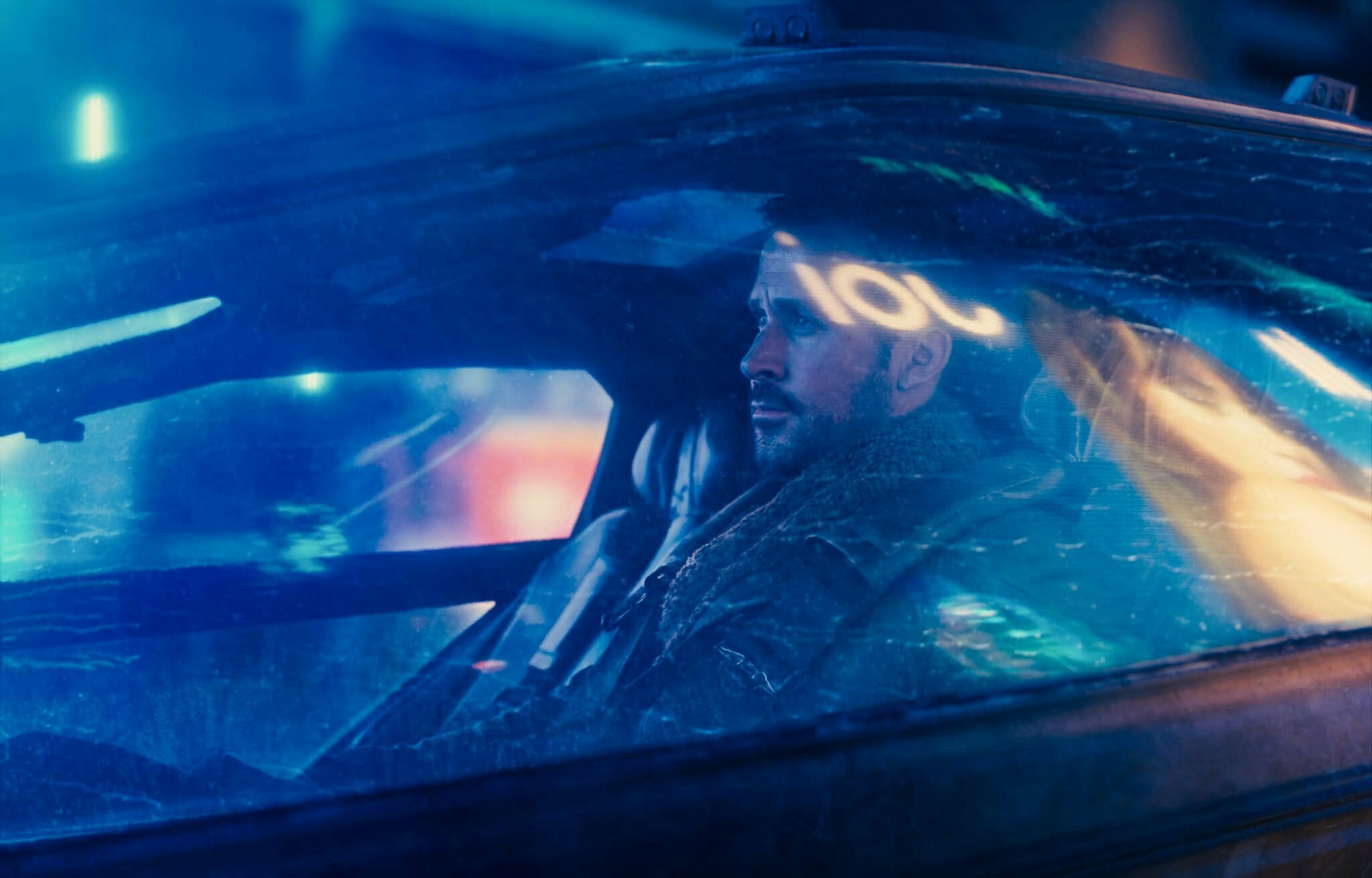 Кадр 2 из Бегущий по лезвию 2049 Бегущий по лезвию 2049 (2017) Постер 2