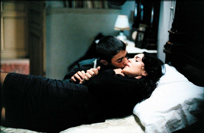Кадр 2 из Малена Малена (2000) Постер 2