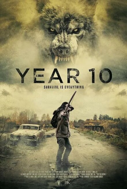 Год 10 постер 4К