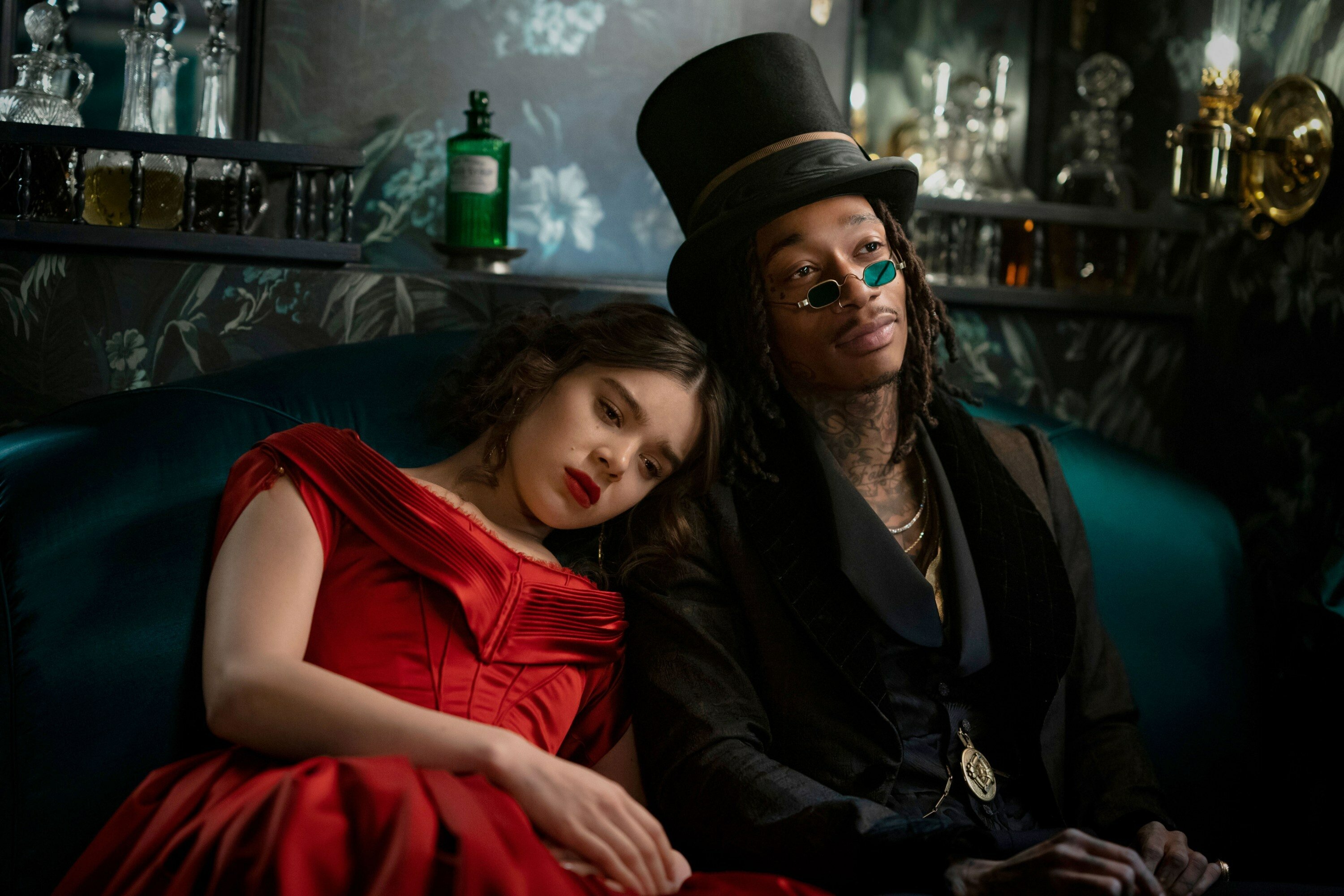 Кадр 8 из Дикинсон Дикинсон (2019) Постер 8