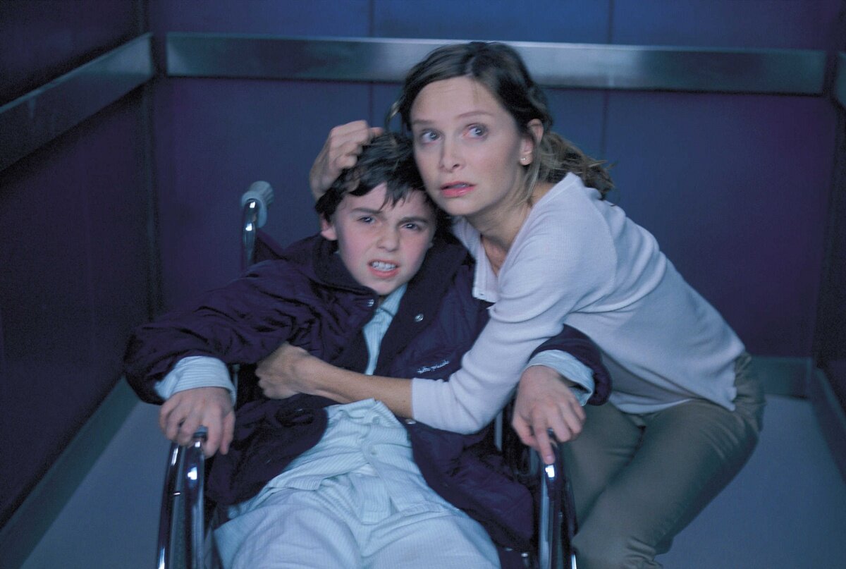 Кадр 2 из Хрупкость Хрупкость (2005) Постер 2