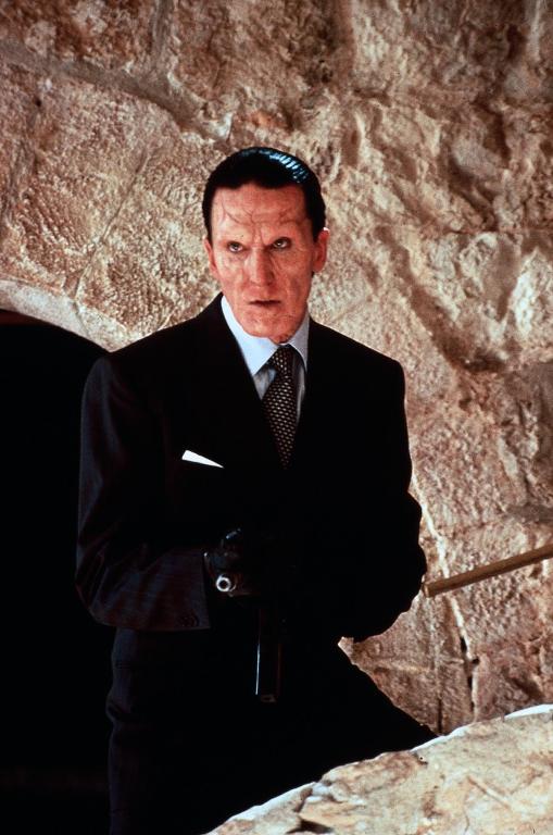 Кадр 3 из Капитан Америка Капитан Америка (1990) Постер 3