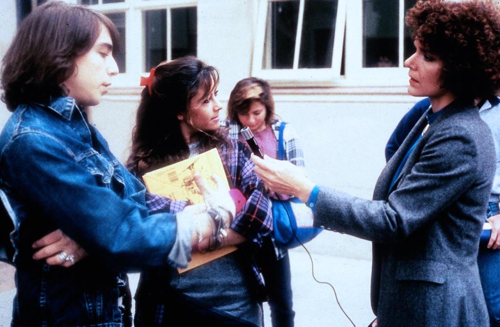 Кадр 3 из На берегу реки На берегу реки (1986) Постер 3