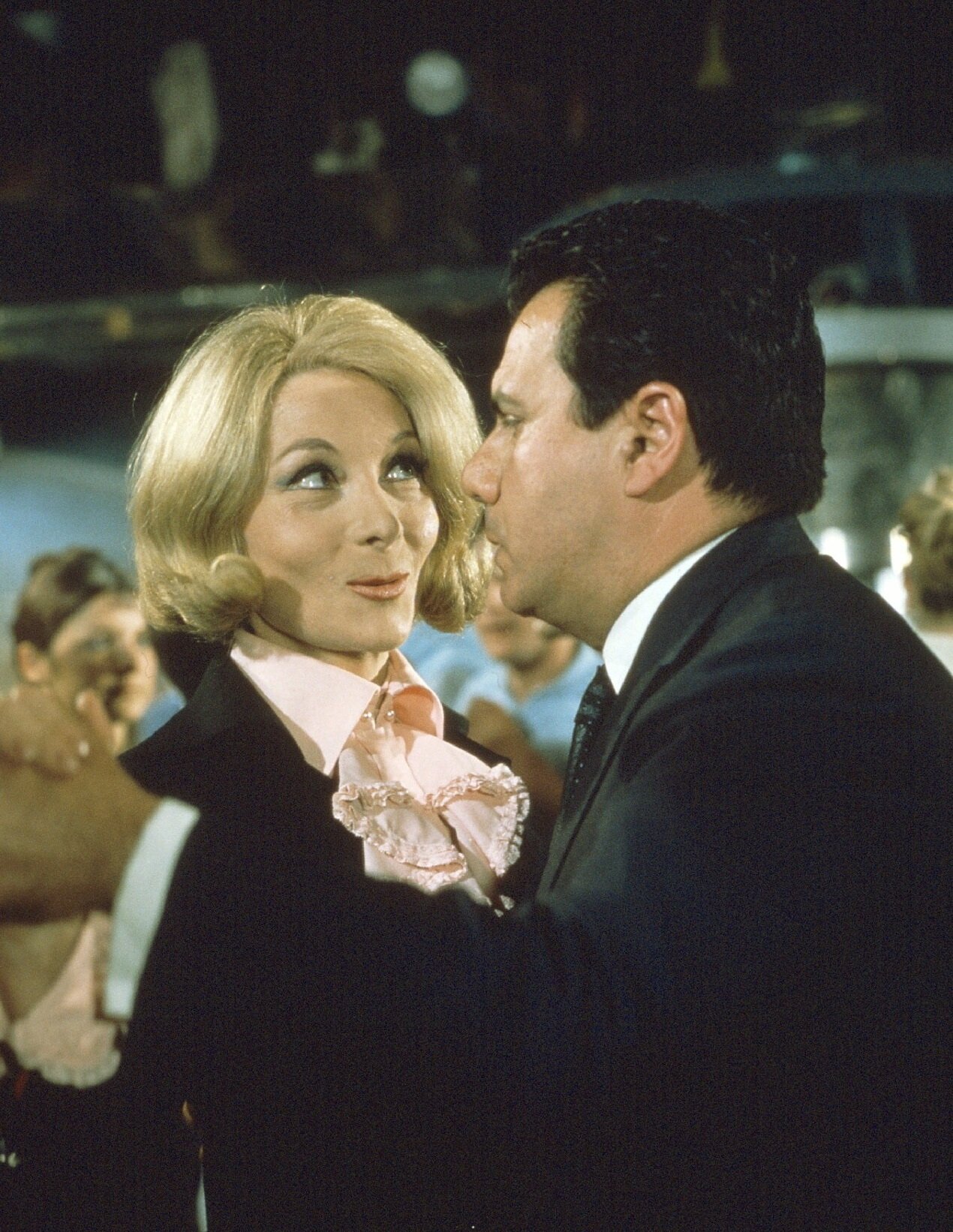 Кадр 1 из Жандарм женится Жандарм женится (1968) Постер 1