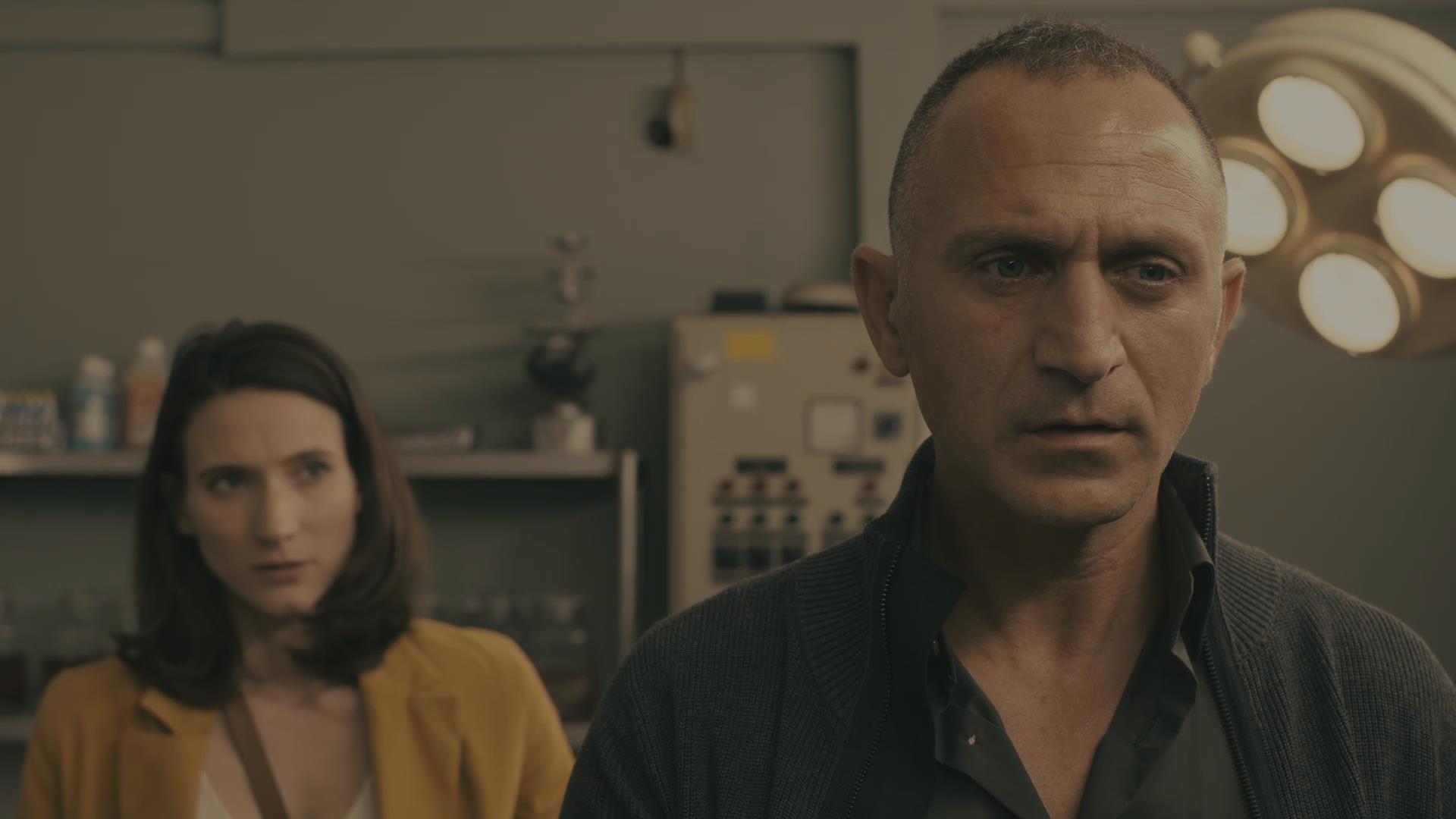 Кадр 2 из Догоняя смерть Догоняя смерть (2019) Постер 2