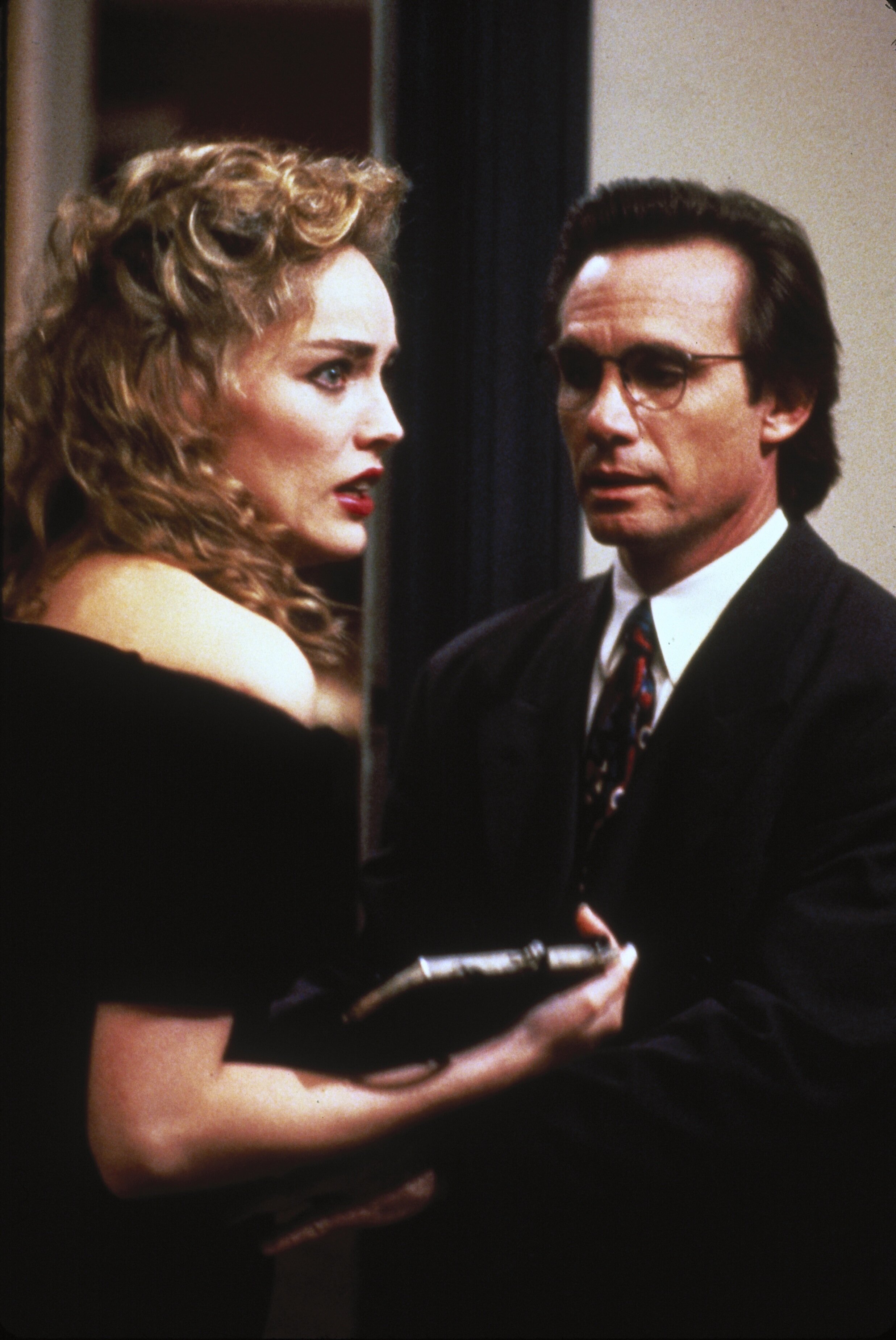 Кадр 4 из Ножницы Ножницы (1990) Постер 4