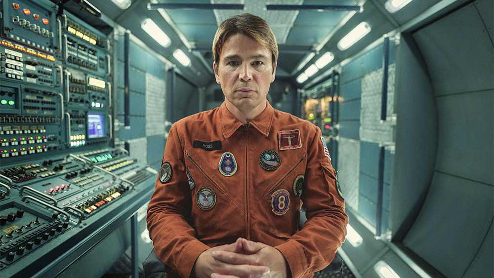 Кадр 3 из Черное зеркало Черное зеркало (2025) Постер 3
